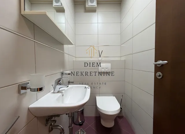 Rent, two bedroom apartment, 72m², Podgorica, Crna Gora