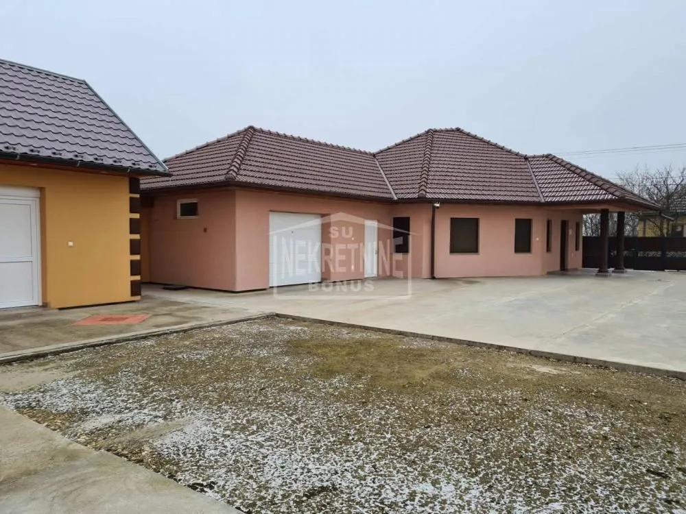 Sale, house, 176m², Pačir, Bačka Topola