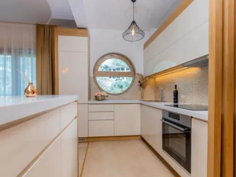 Prodaja, trosoban stan, 107m², Pržno, Budva - image 3