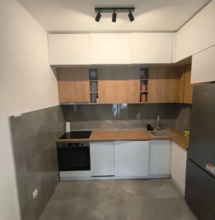 Izdavanje, jednosoban stan, 45m², Zabjelo, Podgorica