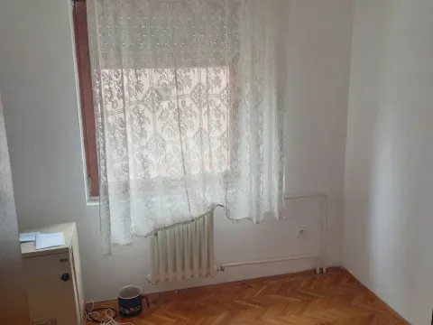 Sale, house, 388m², Boljevac, Srbija - image 16