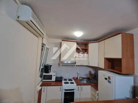 Izdavanje, stan, 25m², Sajam, Novi Sad Sve Podlokacije - image 5