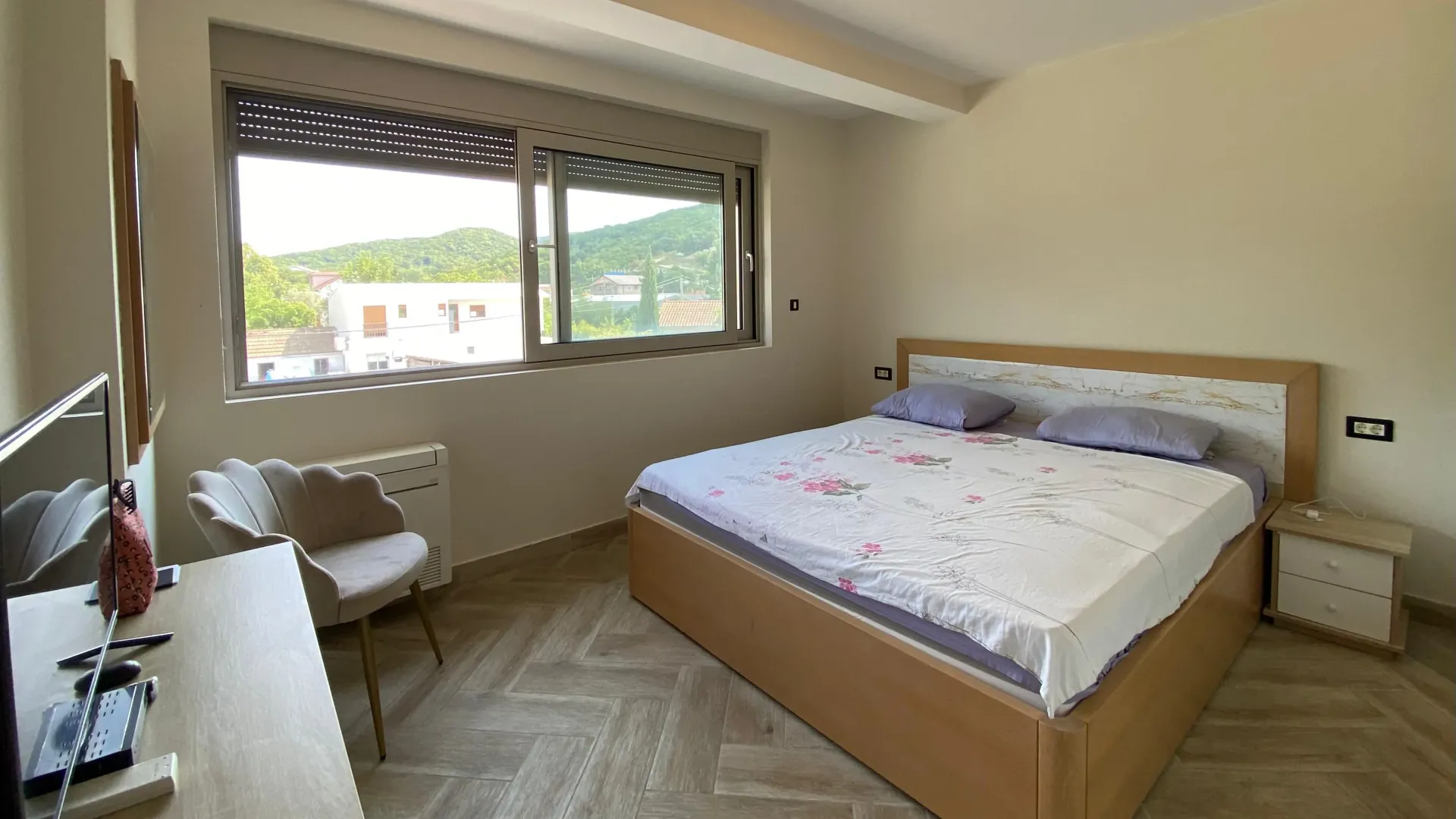 Rent, two bedroom apartment, 89m², Radanovići, Kotor