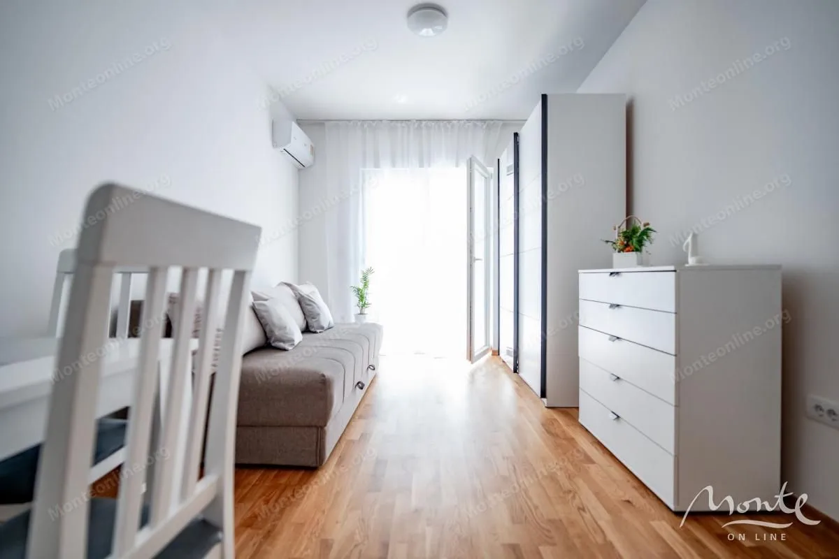 Sale, one bedroom apartment, 46m², Podkošljun, Budva