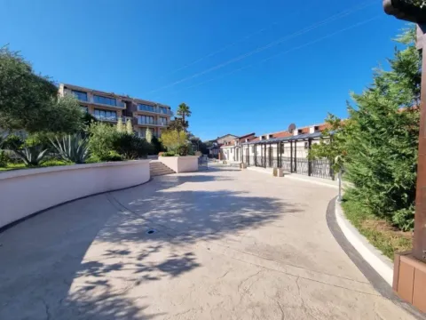 Izdavanje, jednosoban stan, 47m², Pržno, Budva - image 10