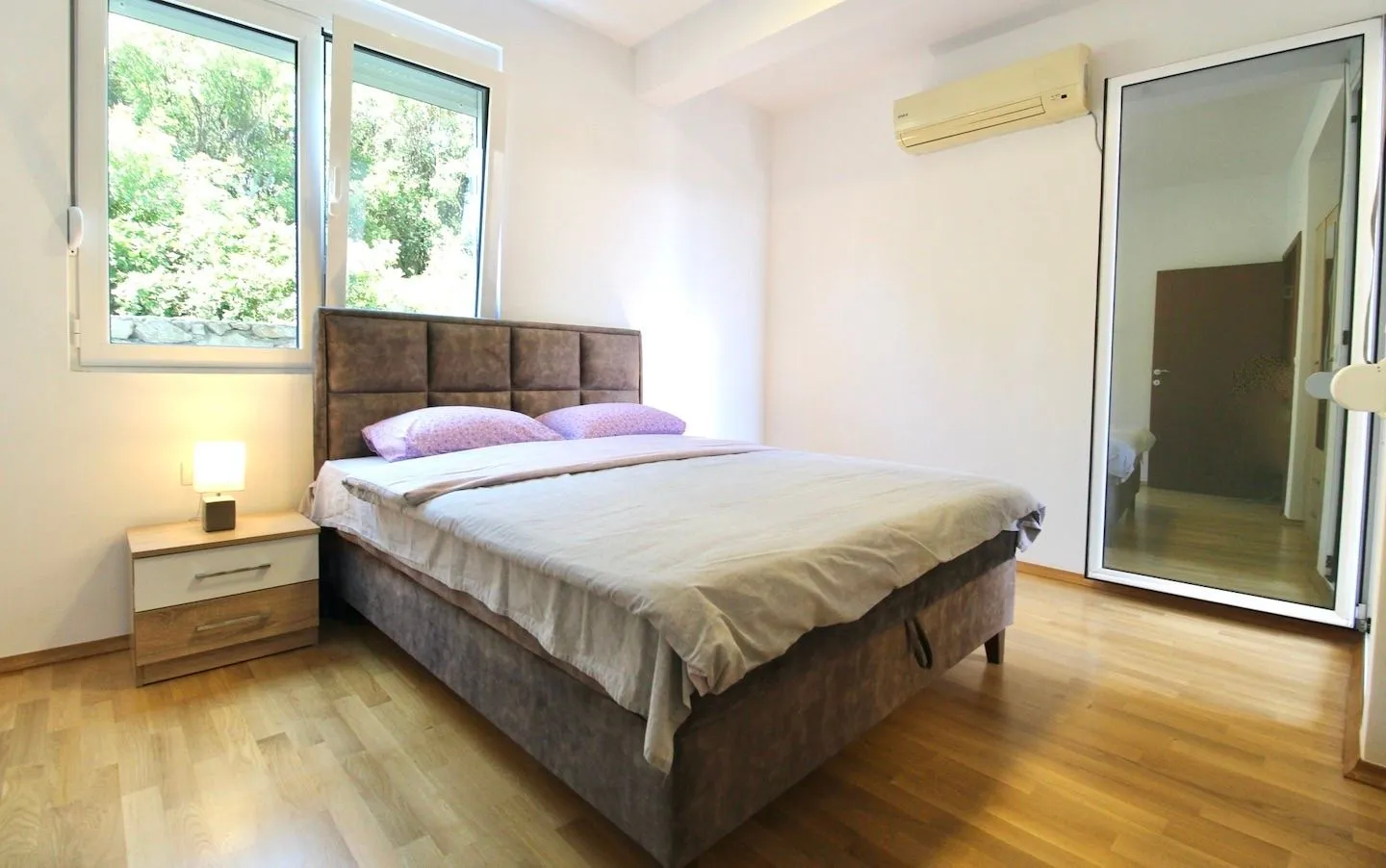 Daily-rent, two bedroom apartment, 100m², Dobre Vode, Bar