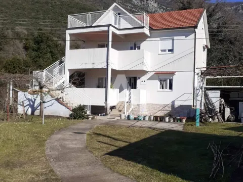 Prodaja, kuća, 180m², Zelenika, Herceg Novi - image 12