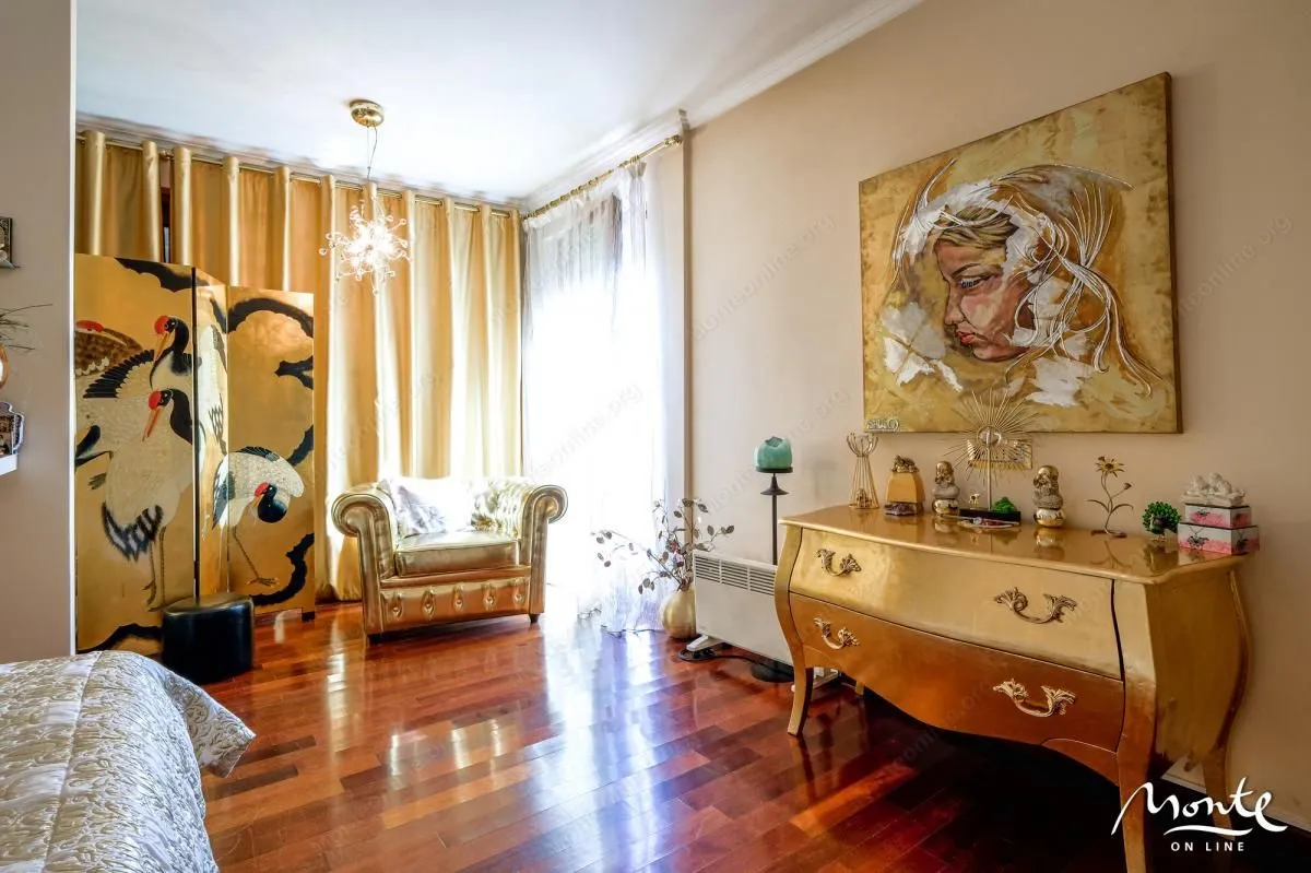 Sale, house, 430m², Bečići, Budva