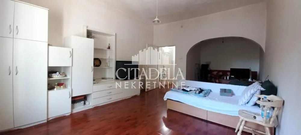 Sale, two bedroom apartment, 54m², Stari Grad, Beograd
