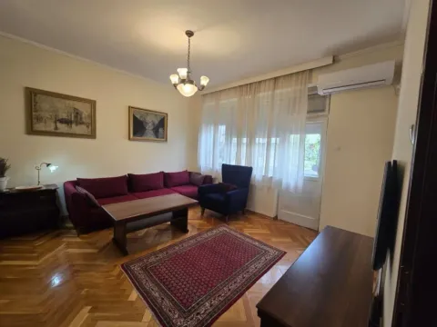 Izdavanje, dvosoban stan, 95m², Centar, Podgorica - image 3