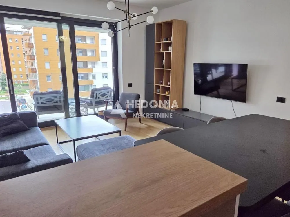Rent, two bedroom apartment, 60m², Novi Beograd Sve Podlokacije, Beograd