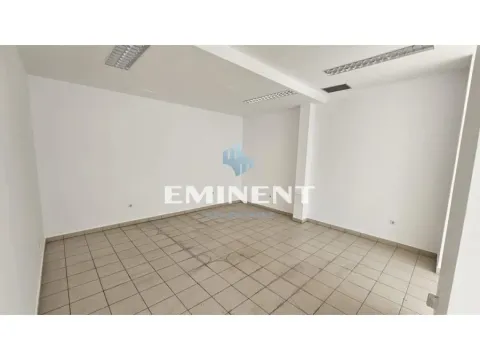 Izdavanje, poslovni prostor, 183m², Savski Venac, Beograd - image 5