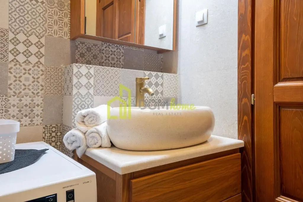 Sale, house, 270m², Bar, Crna Gora