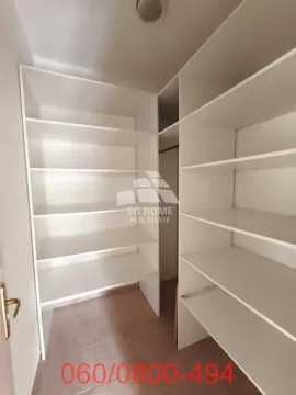 Izdavanje, četvorosoban stan, 103m², Savski Venac, Beograd - image 7