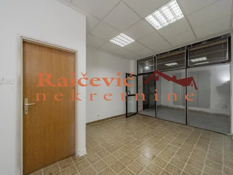 Prodaja, poslovni prostor, 49m², Voždovac Sve Podlokacije, Beograd - image 19