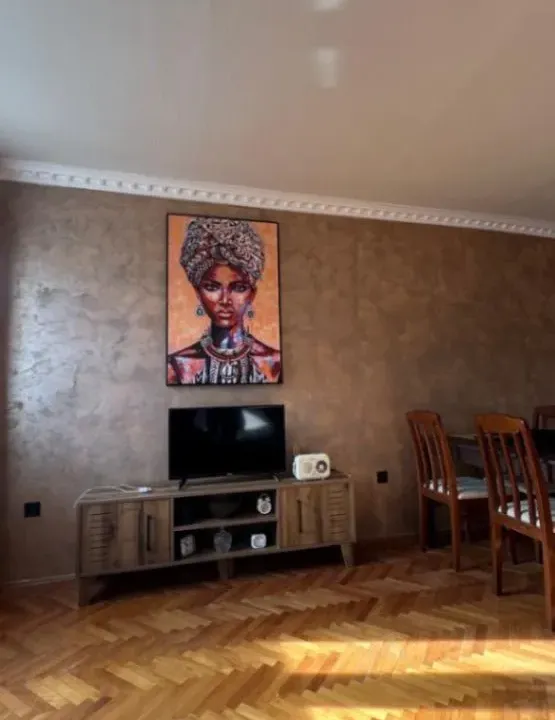 Izdavanje, garsonjera, 37m², Cetinje, Crna Gora