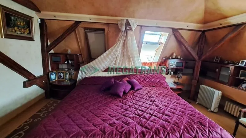 Izdavanje, stan, 260m², Centar, Novi Sad
