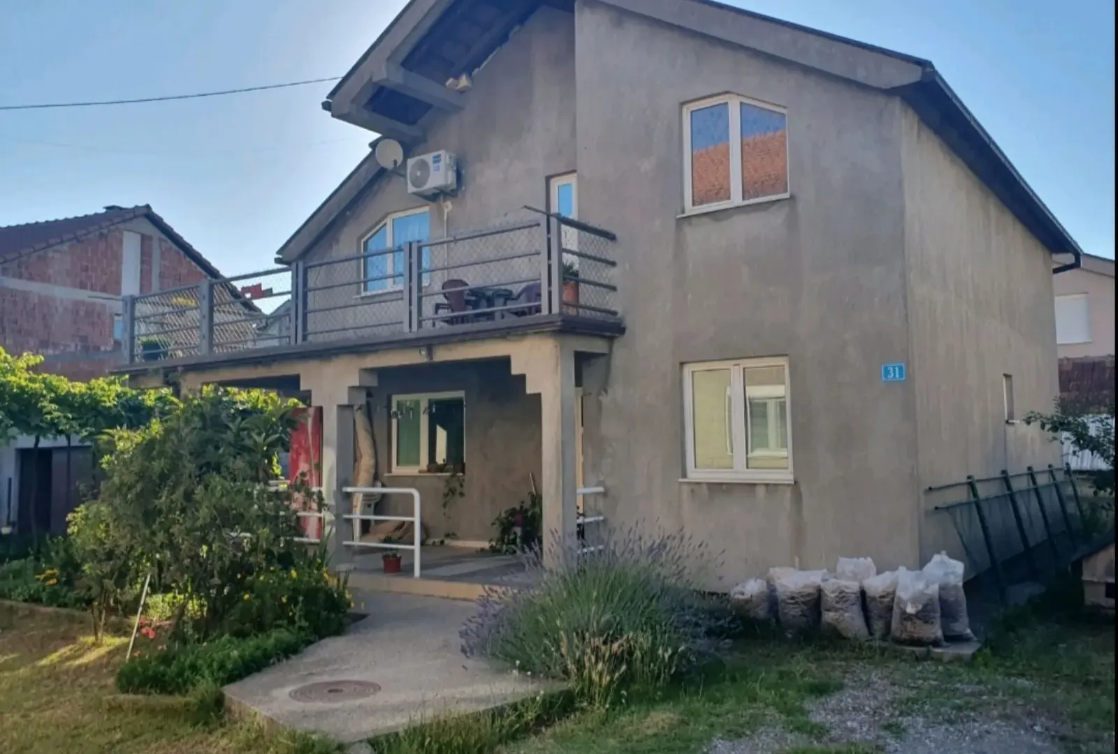 Prodaja, kuća, 160m², Podgorica, Crna Gora