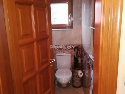 Sale, four bedroom apartment, 164m², Stari Grad, Beograd - image 8