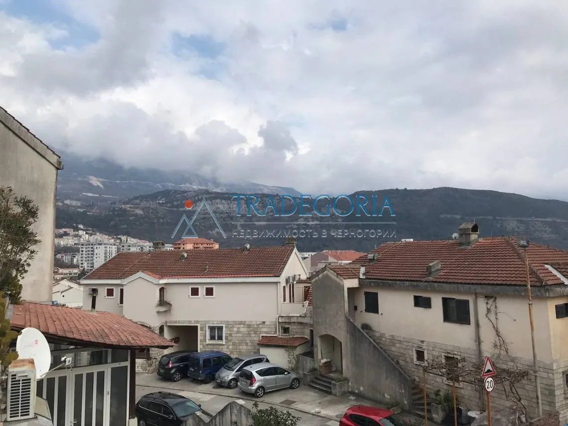 Prodaja, dvosoban stan, 70m², Budva, Crna Gora