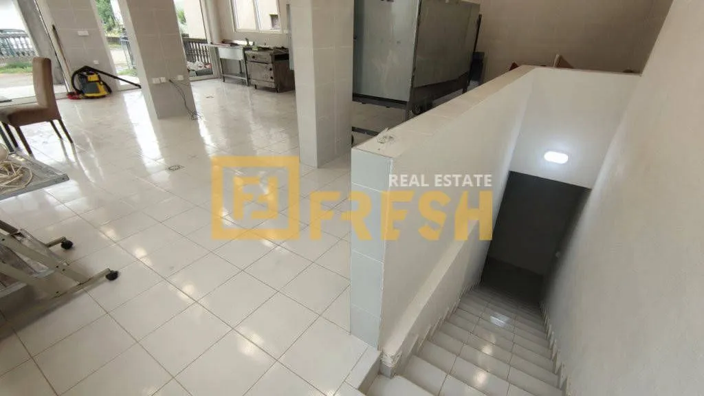 Rent, office space, 144m², Tološi, Podgorica