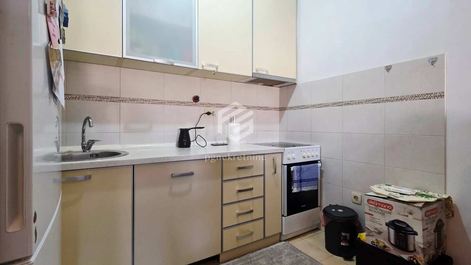 Prodaja, jednosoban stan, 45m², Stari Aerodrom, Podgorica