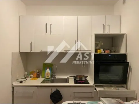 Izdavanje, dvosoban stan, 42m², Podbara, Novi Sad Sve Podlokacije - image 6