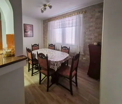Rent, one bedroom apartment, 50m², Rozino, Budva - image 3