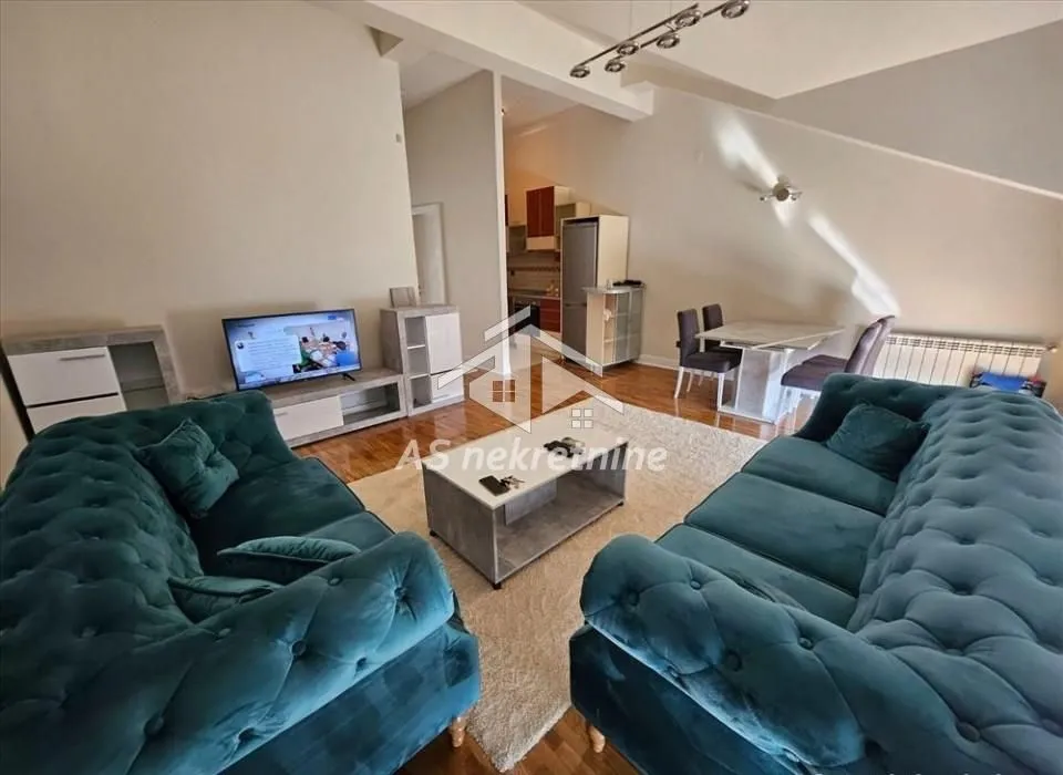 Izdavanje, dvosoban stan, 103m², Savski Venac, Beograd