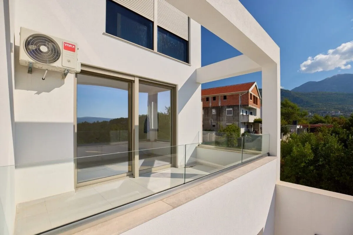 Prodaja, stan, 111m², Mrčevac, Tivat