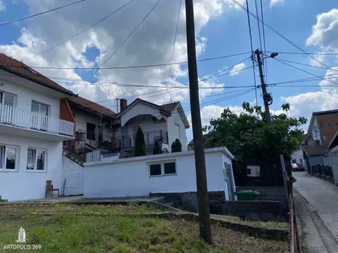 Sale, house, 254m², Karaburma, Palilula Sve Podlokacije - image 4