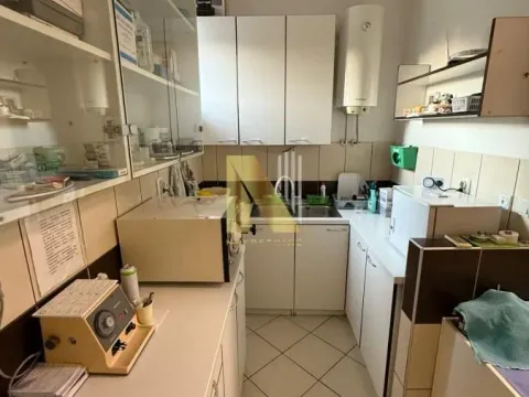 Izdavanje, poslovni prostor, 25m², Novi Beograd Sve Podlokacije, Beograd - image 4