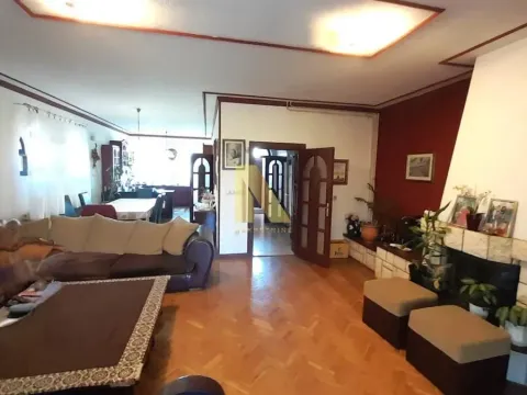 Prodaja, kuća, 362m², Rumenka, Novi Sad Sve Podlokacije - image 4