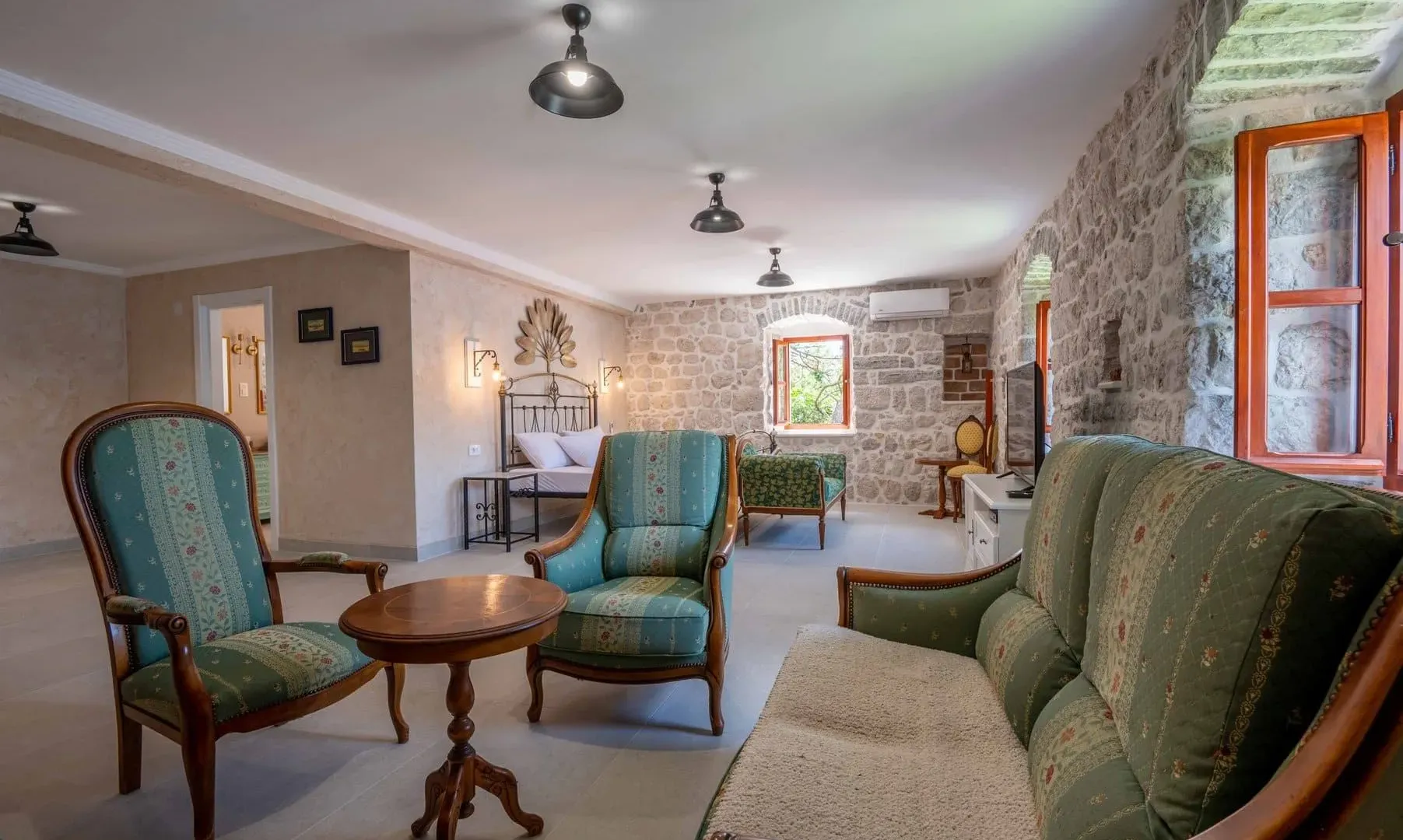 Sale, house, 415m², Dobrota, Kotor