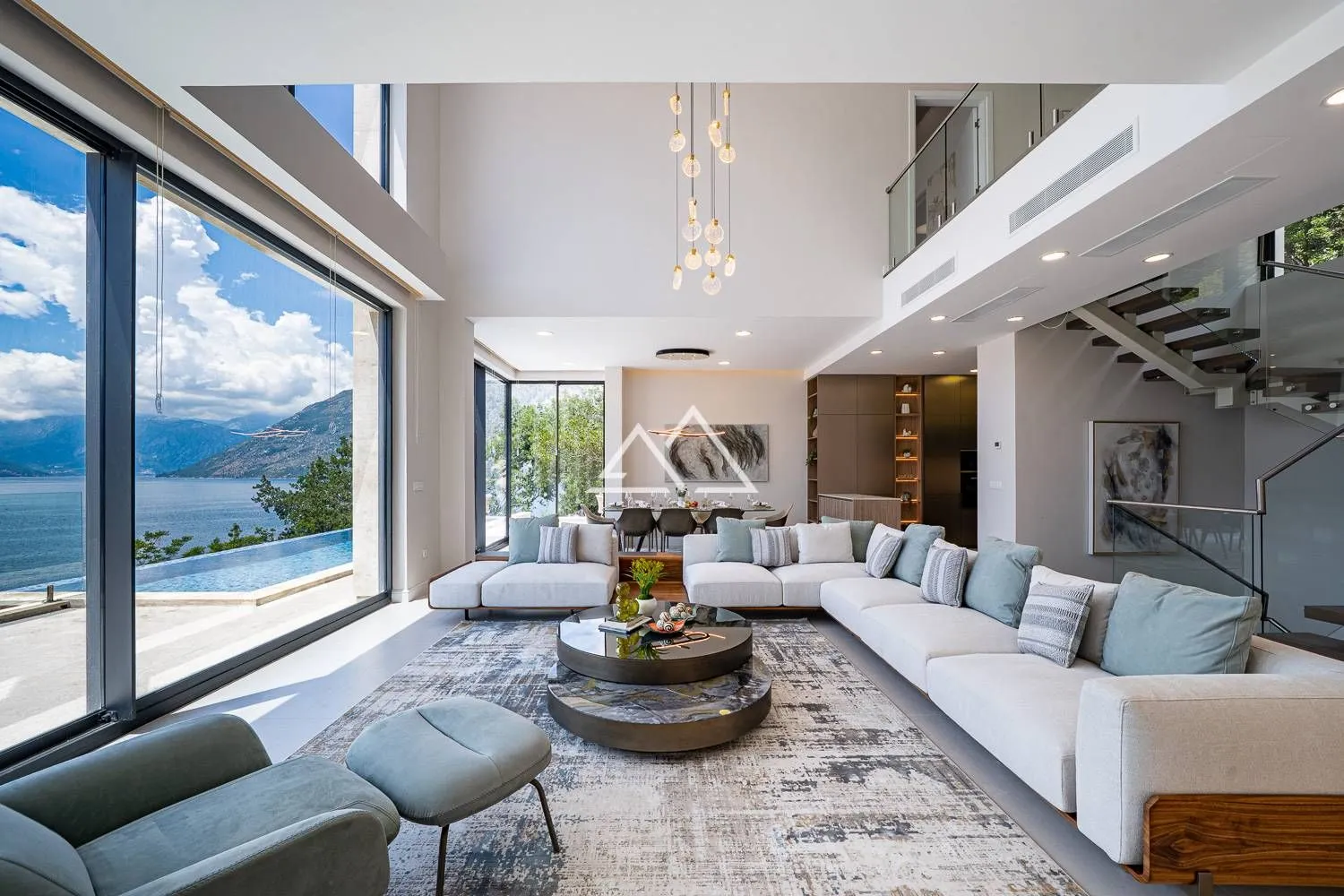 Sale, house, 413m², Dobrota, Kotor