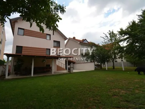 Prodaja, kuća, 345m², Strelište, Pančevo - image 15