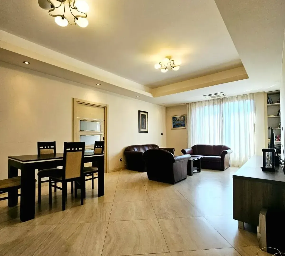 Prodaja, trosoban stan, 90m², Rozino, Budva