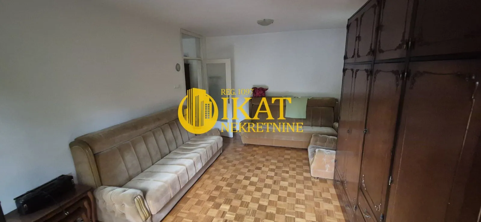 Sale, one bedroom apartment, 43m², Resnik, Beograd