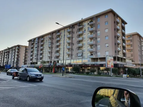 Rent, two bedroom apartment, 68m², City Kvart, Podgorica - image 10