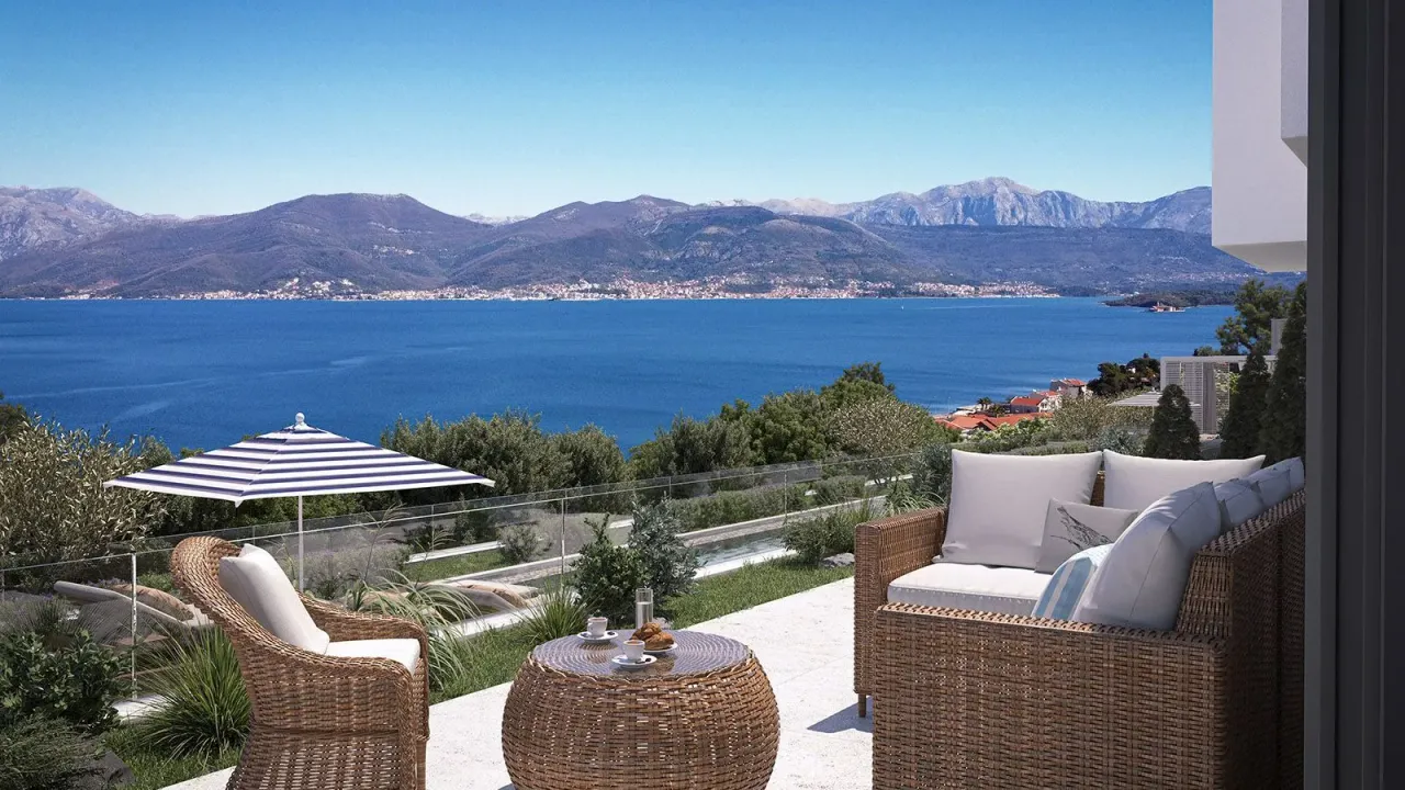 Prodaja, dvosoban stan, 129m², Krašići, Tivat