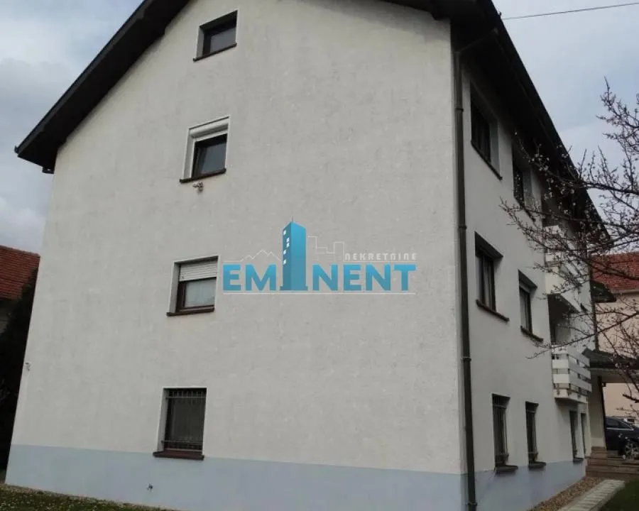 Sale, house, 300m², Sremčica, Beograd