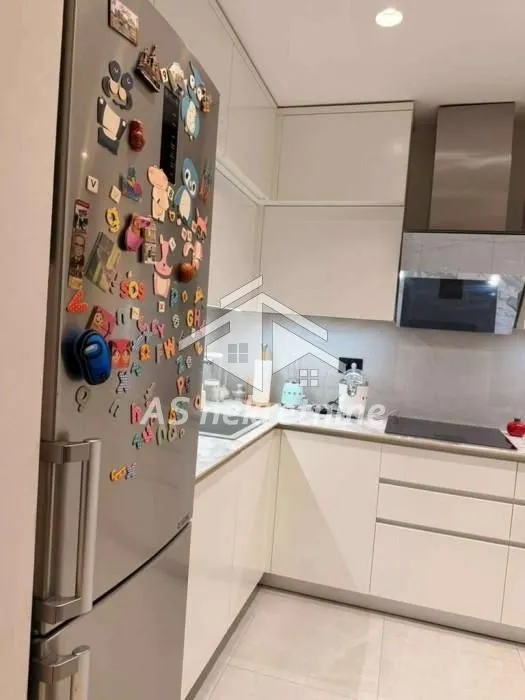 Izdavanje, četvorosoban stan, 103m², Stari Grad, Beograd