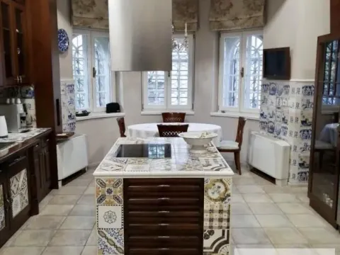 Prodaja, kuća, 1690m², Slavija, Vračar Sve Podlokacije - image 15