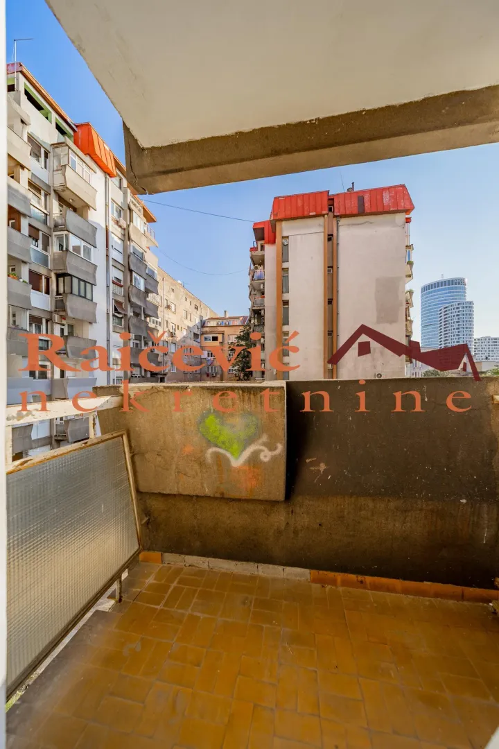 Prodaja, dvosoban stan, 62m², Savski Venac, Beograd
