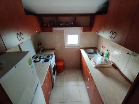 Izdavanje, jednosoban stan, 55m², Pod Kuk, Tivat - image 5