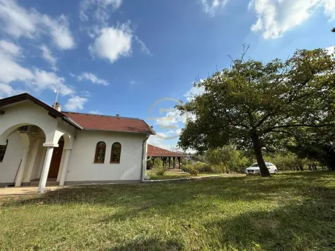 Prodaja, kuća, 204m², Bocke, Petrovaradin - image 19