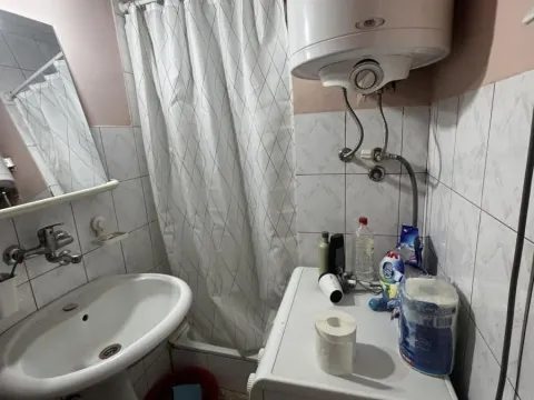 Sale, two bedroom apartment, 32m², Đeram Pijaca, Beograd - image 11