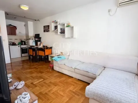 Prodaja, stan, 40m², Stari Aerodrom, Podgorica - image 4