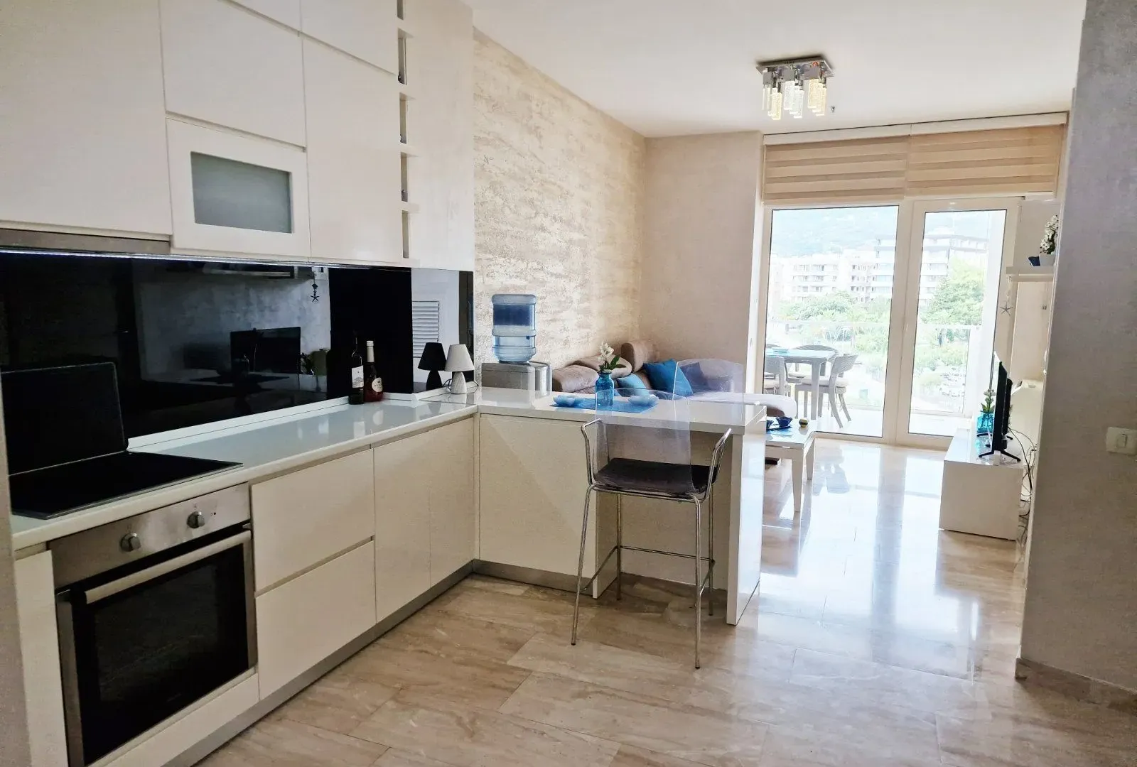 Prodaja, jednosoban stan, 63m², Budva, Crna Gora