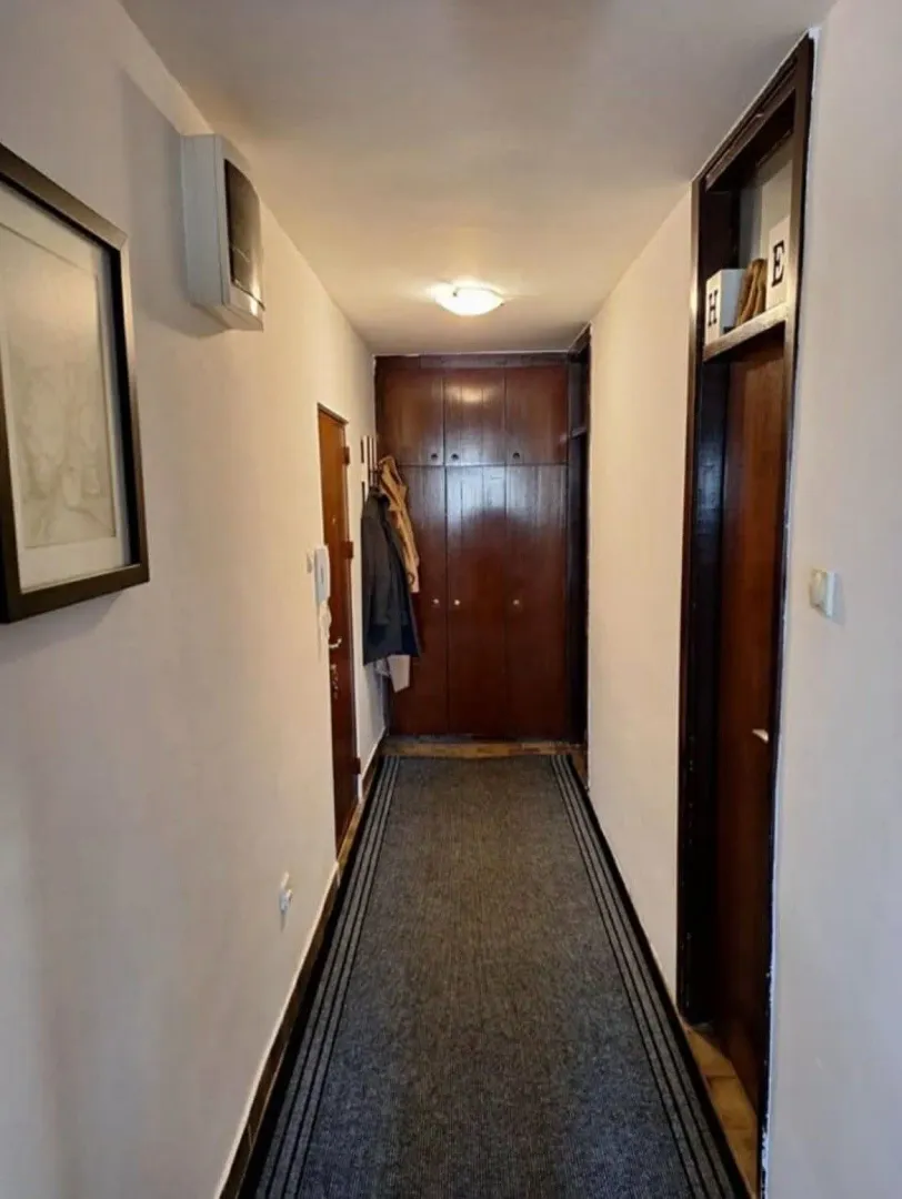 Prodaja, jednosoban stan, 76m², Blok 5, Podgorica
